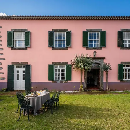 Casa Da Faja Alta - With Breakfast Included, By An Island Bed & Breakfast
