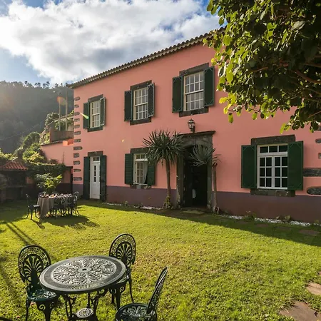 Bed & Breakfast Casa Da Faja Alta - With Breakfast Included, By An Island Jogo da Bola