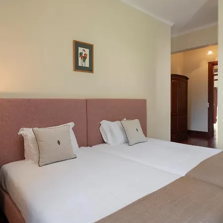 Casa Da Faja Alta - With Breakfast Included, By An Island 4*