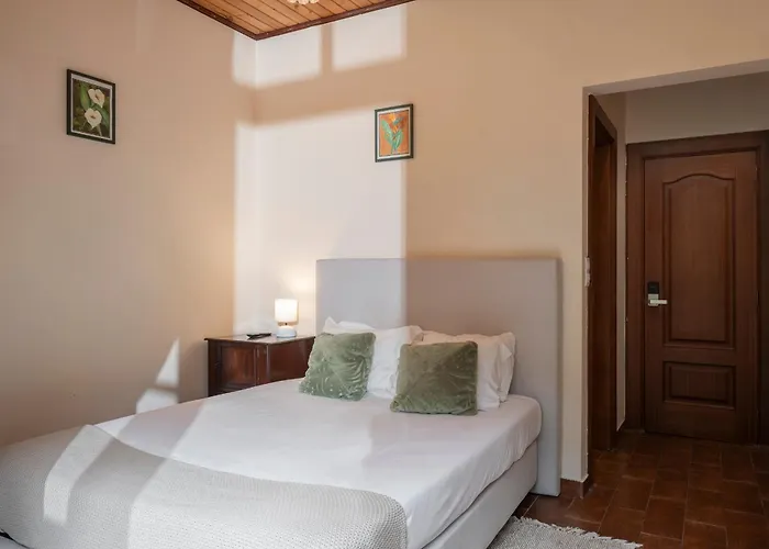 Casa Da Faja Alta - With Breakfast Included, By An Island 4*