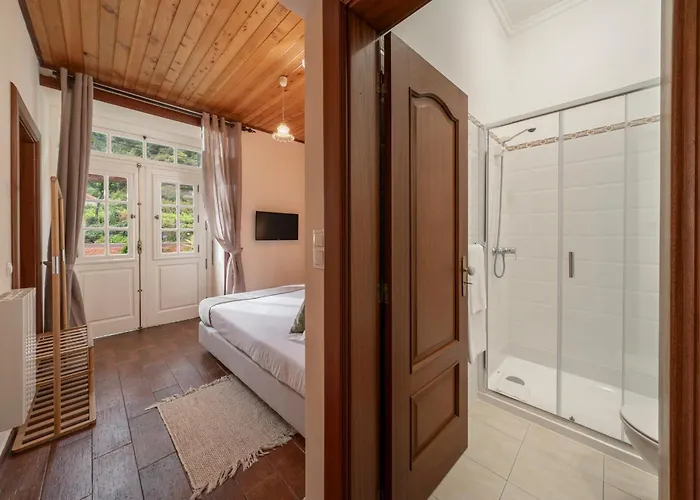 Casa Da Faja Alta - With Breakfast Included, By An Island 住宿加早餐酒店 Jogo da Bola