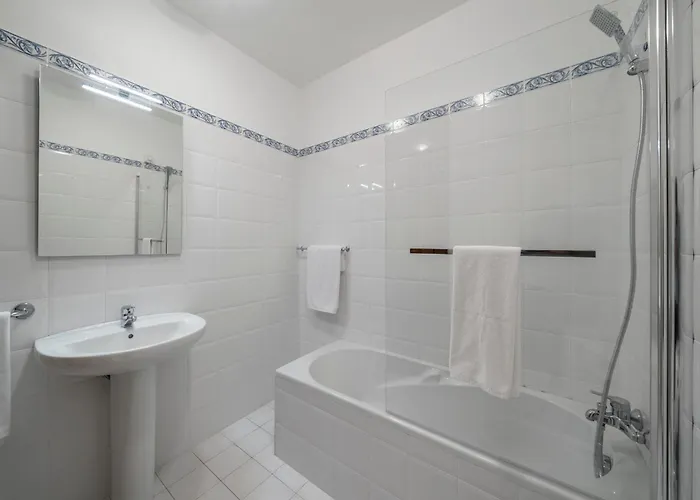 Casa Da Faja Alta - With Breakfast Included, By An Island 4*