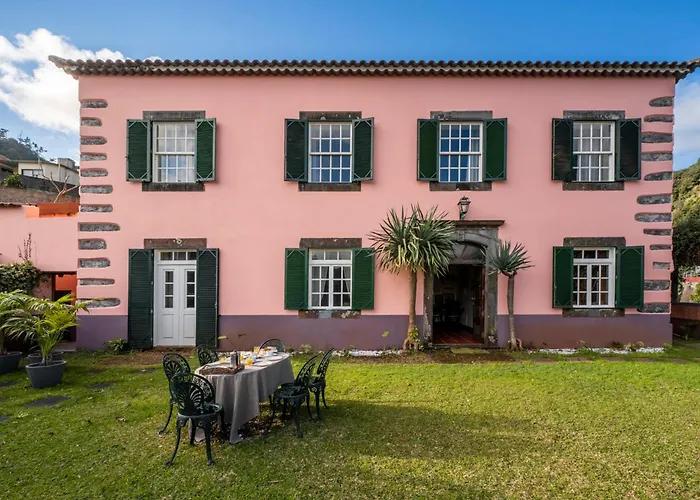 Casa Da Faja Alta - With Breakfast Included, By An Island Bed & Breakfast