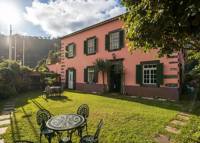 Bed & Breakfast Casa Da Faja Alta - With Breakfast Included, By An Island Jogo da Bola