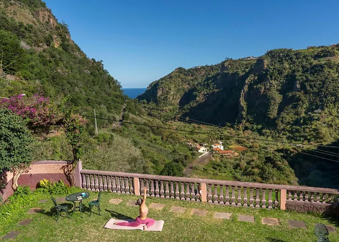 Casa Da Faja Alta - With Breakfast Included, By An Island Bed & Breakfast Jogo da Bola